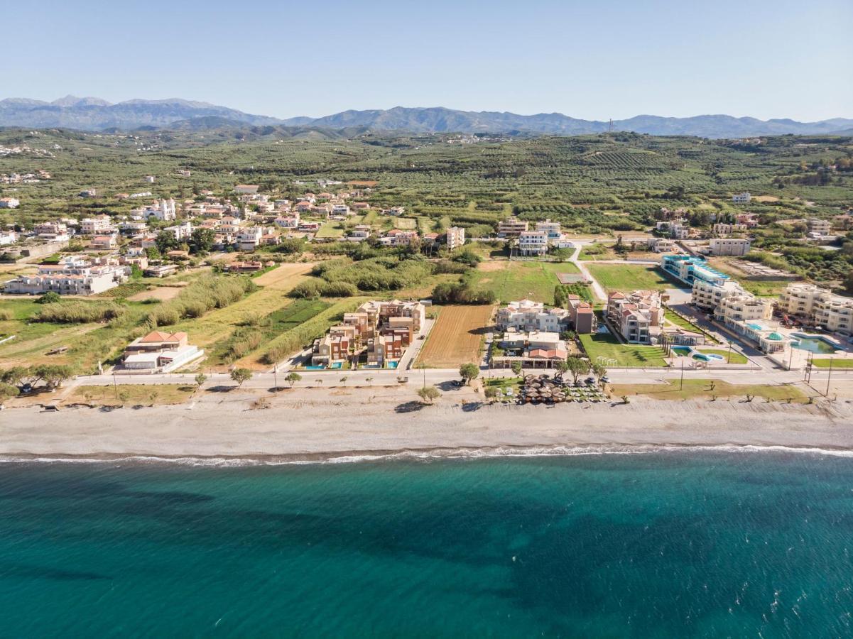 公寓式飯店 Aegean Breeze Luxury Next To The Sea Máleme
